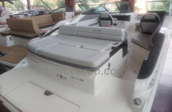 Sea Ray SLX 260 brand new for sale