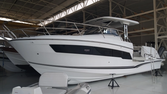 Jeanneau Cap Camarat 10.5 WA brand new for sale