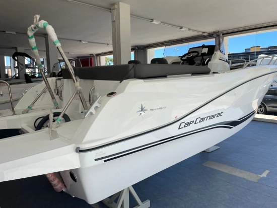 Jeanneau Cap Camarat 6.5 CC SERIE 3 brand new for sale