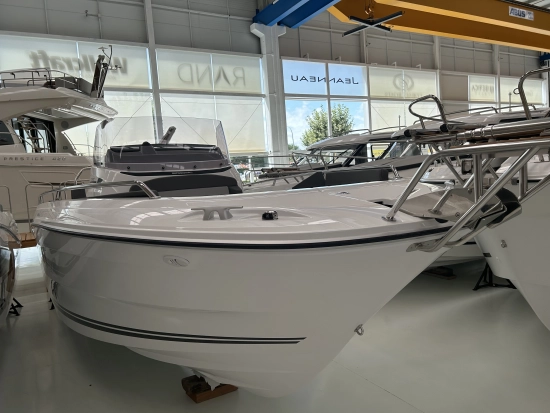 Jeanneau Cap Camarat 7.5 CC SERIE 3 brand new for sale