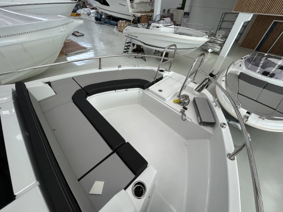 Jeanneau Merry Fisher 895 SPORT OFFSHORE brand new for sale