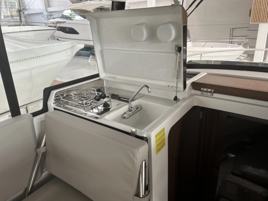 Jeanneau Merry Fisher 895 SPORT OFFSHORE brand new for sale