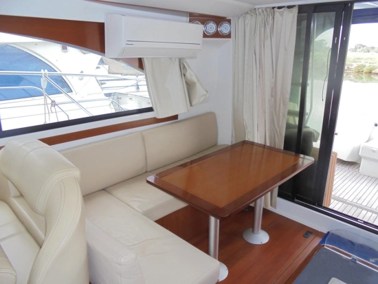 Beneteau Antares 36 FLY gebraucht zum verkauf