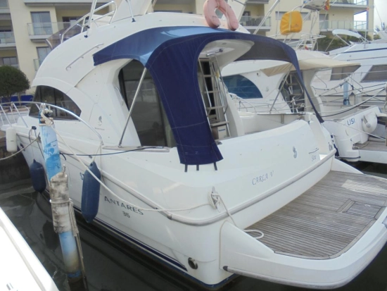 Beneteau Antares 36 FLY gebraucht zum verkauf