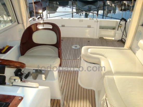 Beneteau OMBRINE 960 HARD TOP gebraucht zum verkauf