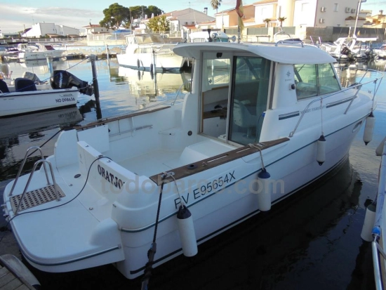 Jeanneau Merry Fisher 695 preowned for sale