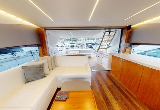 Sunseeker 68 Sport Yacht gebraucht zum verkauf