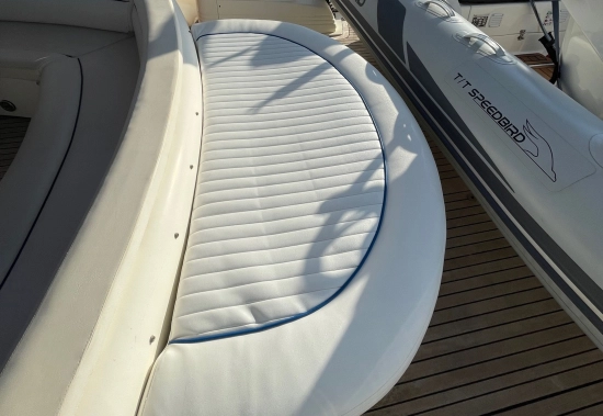 Sunseeker Manhattan 80 preowned for sale