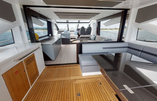 Sunseeker Predator 74 XPS gebraucht zum verkauf