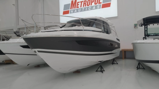 Jeanneau NC 33 brand new for sale