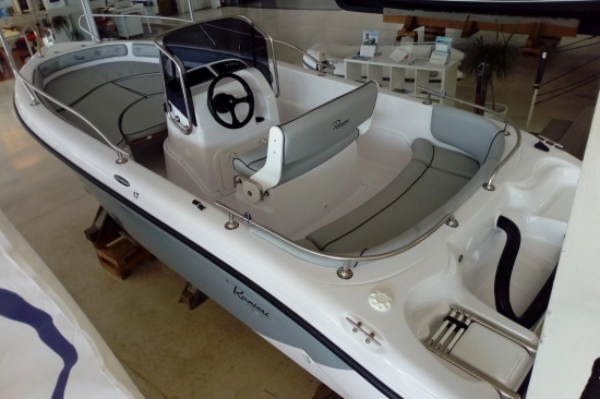 Ranieri International RANIERI VOYAGER 17 brand new for sale