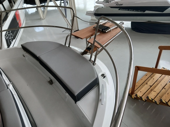 Jeanneau Merry Fisher 895 Serie 2 brand new for sale