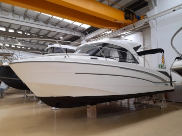 Beneteau Antares 8 gebraucht zum verkauf