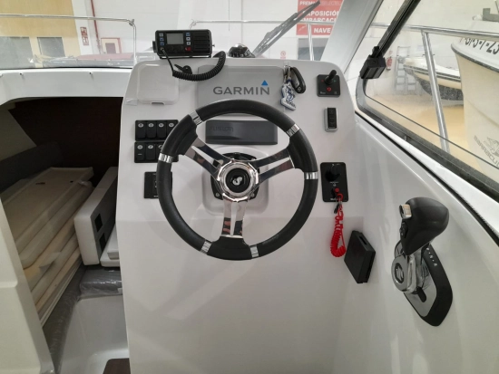 Beneteau Antares 8 gebraucht zum verkauf