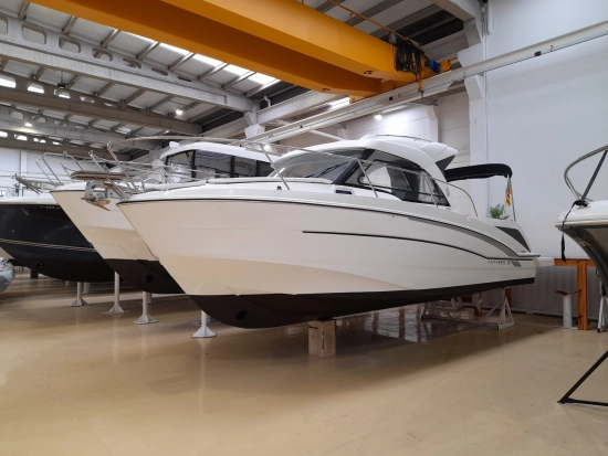 Beneteau Antares 8 gebraucht zum verkauf