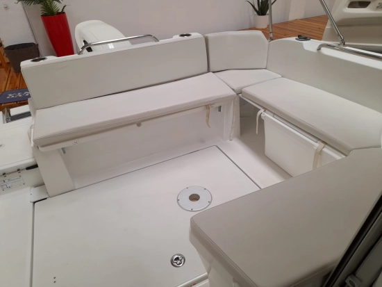 Beneteau Antares 8 gebraucht zum verkauf