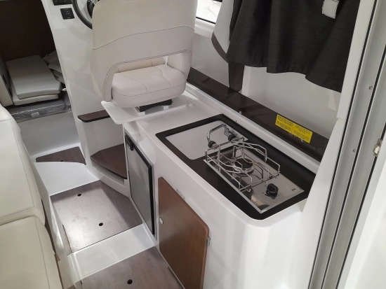 Beneteau Antares 8 gebraucht zum verkauf