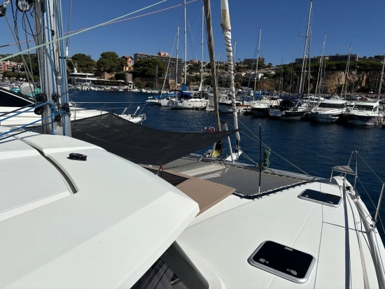 Fountaine Pajot Helia 44 Maestro FOUNTAINE PAJOT HELIA 44 MAESTRO gebraucht zum verkauf