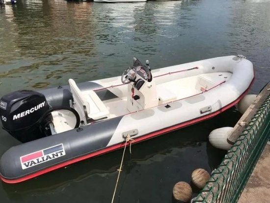 Valiant Vanguard 520 preowned for sale