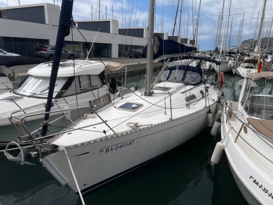 Dufour Yachts 35 Classic preowned for sale