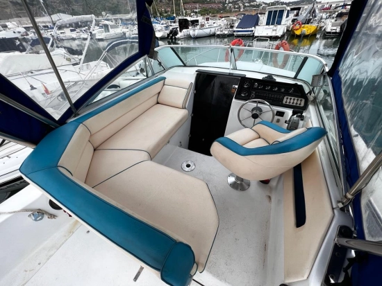 Rinker Fiesta 260 preowned for sale