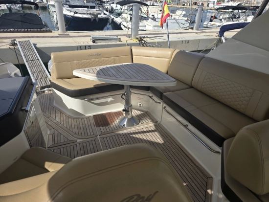 Sea Ray Sundancer 320 preowned for sale