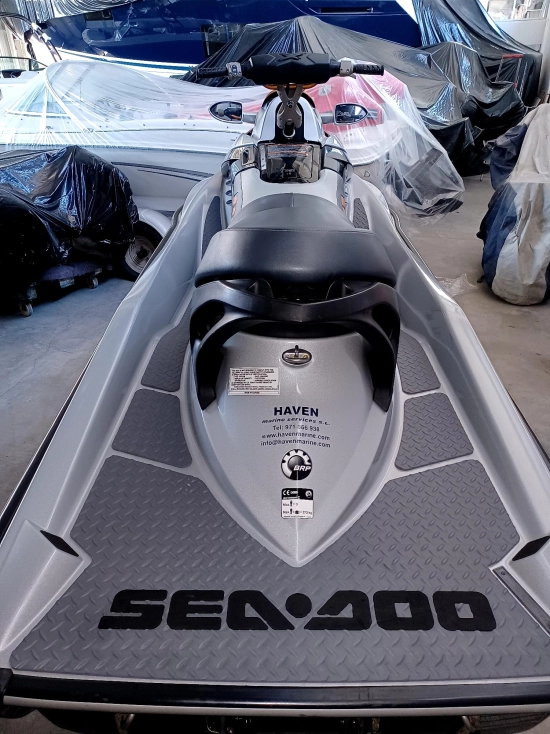 Sea Doo RXT 255 RS preowned for sale