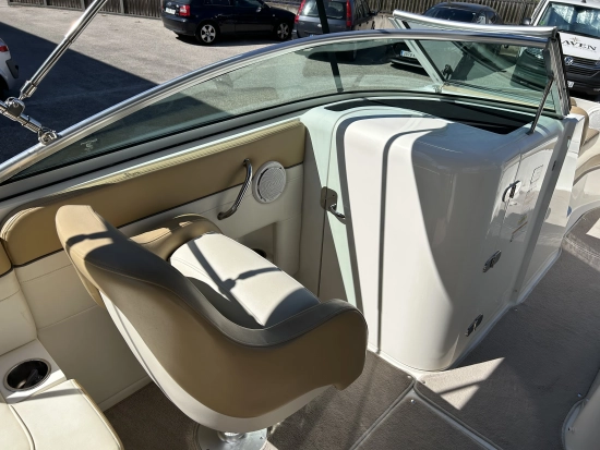 Sea Ray Sundeck 260 preowned for sale