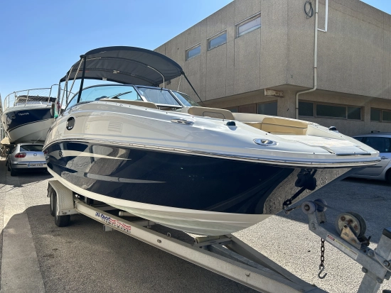 Sea Ray Sundeck 260 preowned for sale