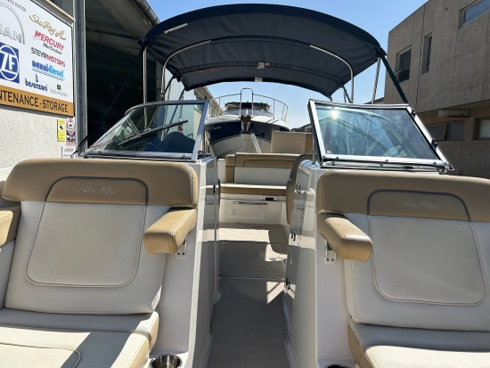 Sea Ray Sundeck 260 preowned for sale