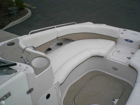 Four Winns FUNSHIP 244 preowned for sale