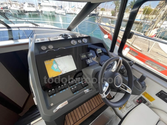 Jeanneau LEADER 46 preowned for sale