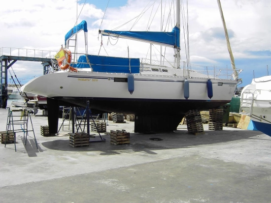 Beneteau Oceanis 350 preowned for sale