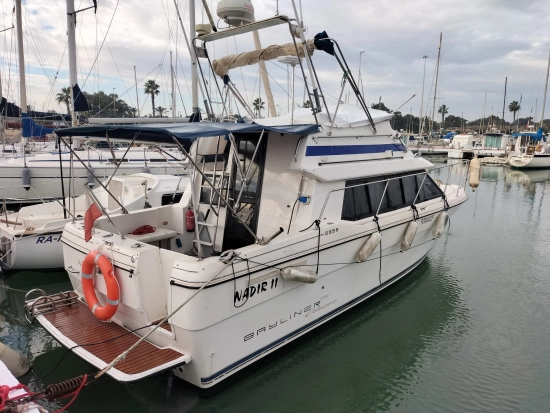 Bayliner 2858 Brige Fly preowned for sale