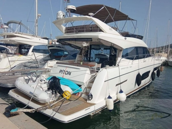 Jeanneau Prestige 560 FLY preowned for sale