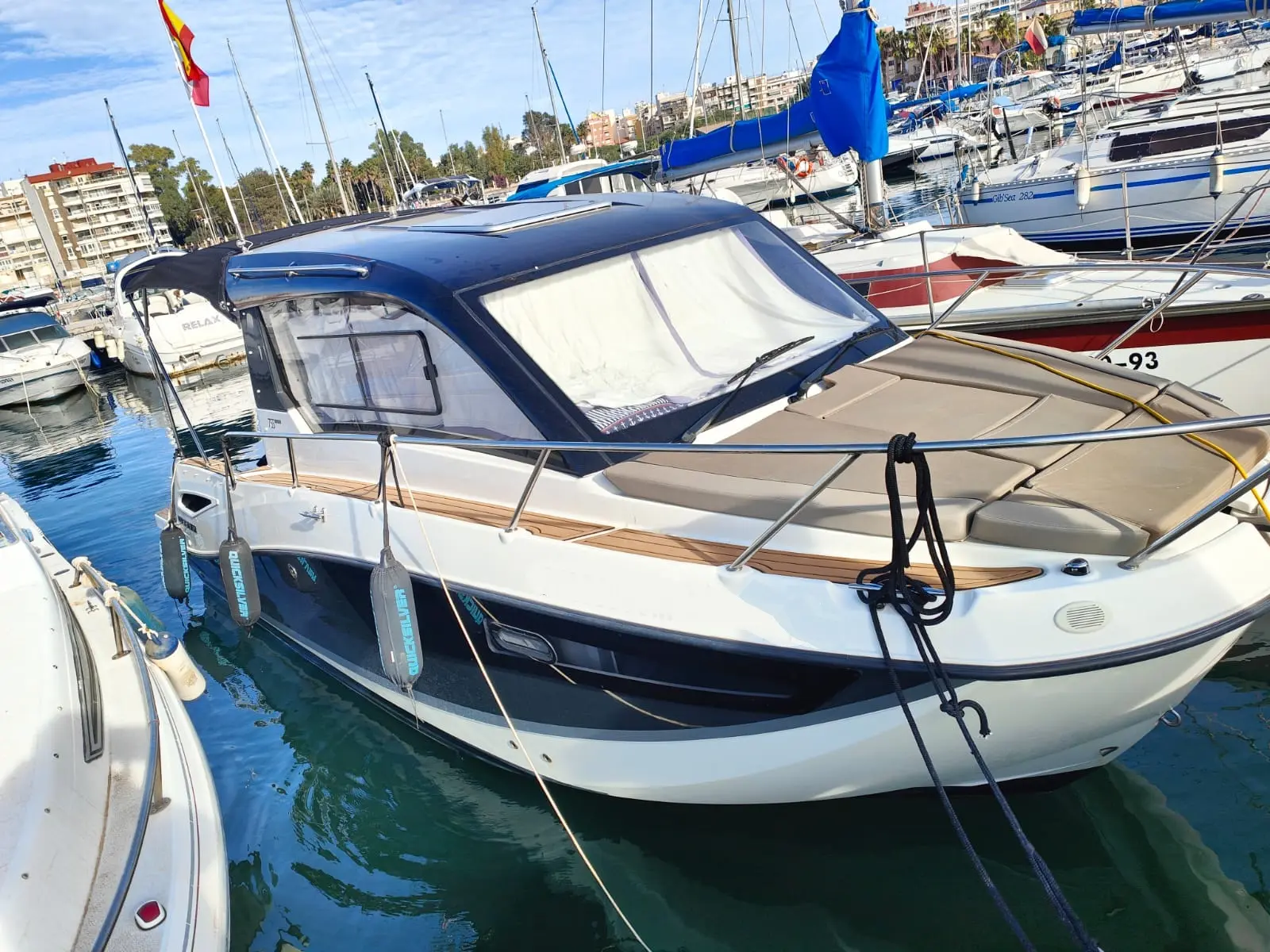 Quicksilver Weekend 755 d’occasion à vendre