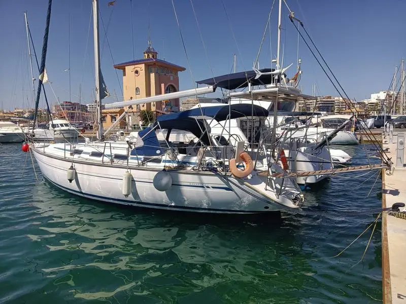 Bavaria Yachts 42 cruiser d’occasion à vendre