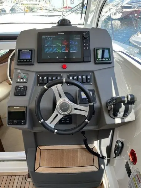 Azimut atlantis 34 d’occasion à vendre