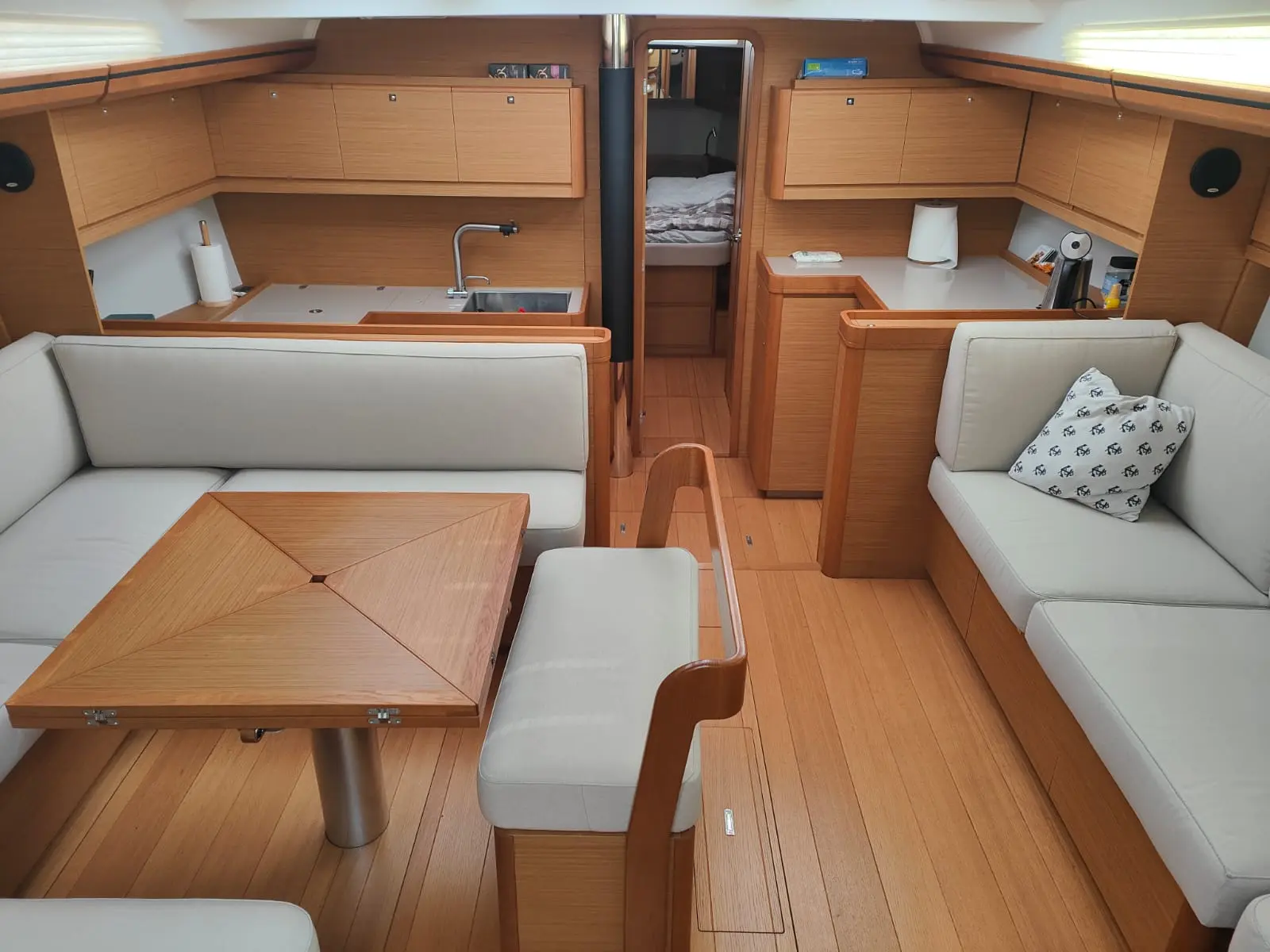 Dufour Yachts Grand Large 520 d’occasion à vendre