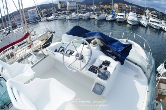 Beneteau Antares 10.80 gebraucht zum verkauf