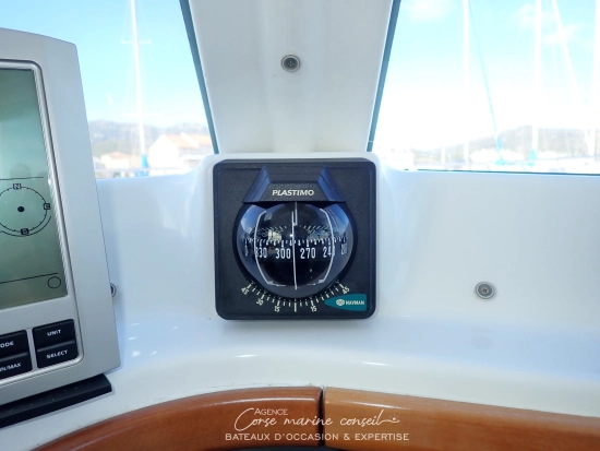 Beneteau Antares 10.80 gebraucht zum verkauf