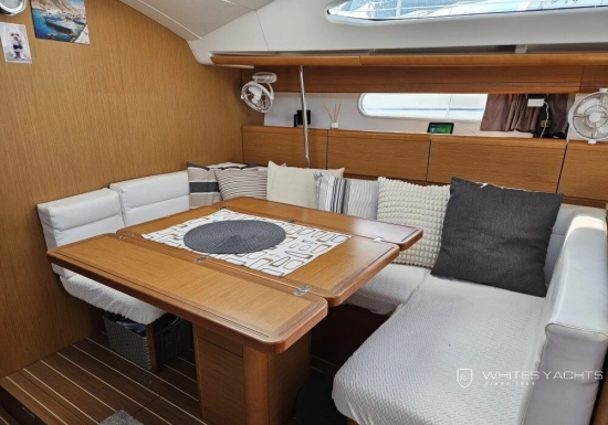 Jeanneau Sun Odyssey 50 Deck Saloon d’occasion à vendre