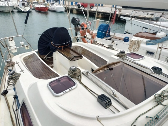 Bavaria Yachts 31 Cruiser preowned for sale