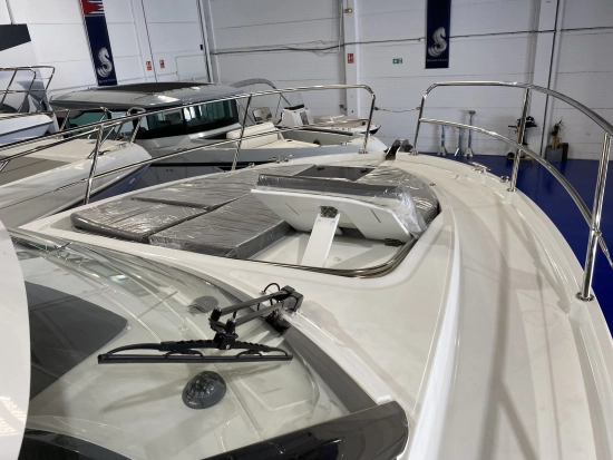 Beneteau Antares 11 OB neu zum verkauf