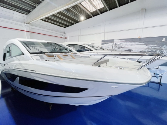 Beneteau GRAN TURISMO 32 IB neu zum verkauf