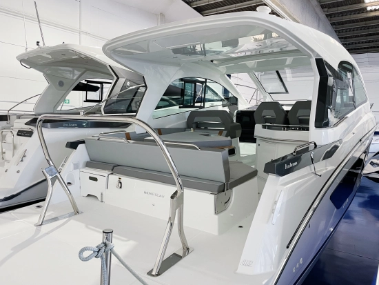 Beneteau GRAN TURISMO 32 IB neu zum verkauf