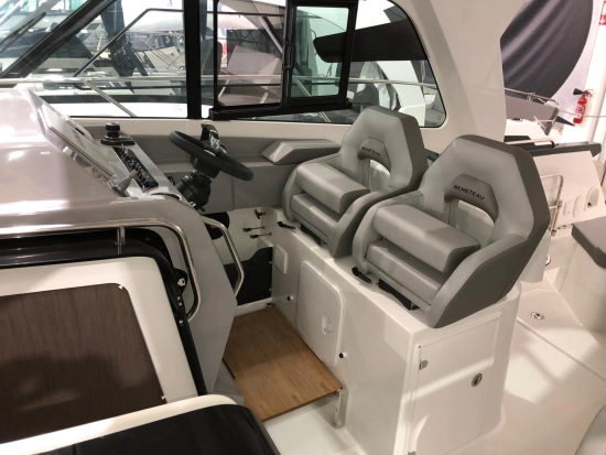 Beneteau GRAN TURISMO 32 IB neu zum verkauf