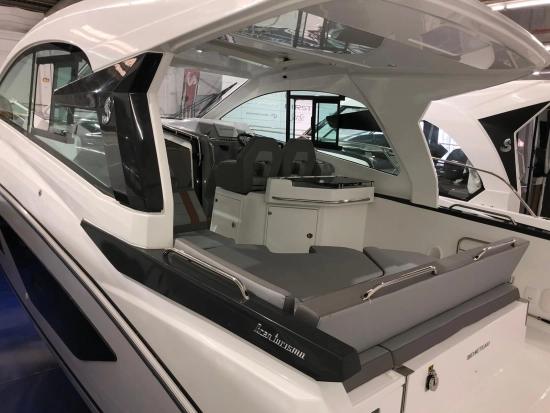 Beneteau GRAN TURISMO 32 IB neu zum verkauf