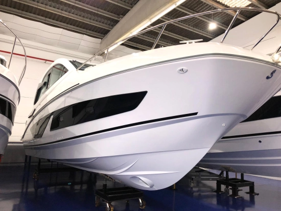 Beneteau GRAN TURISMO 32 IB neu zum verkauf