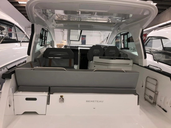 Beneteau GRAN TURISMO 32 IB neu zum verkauf